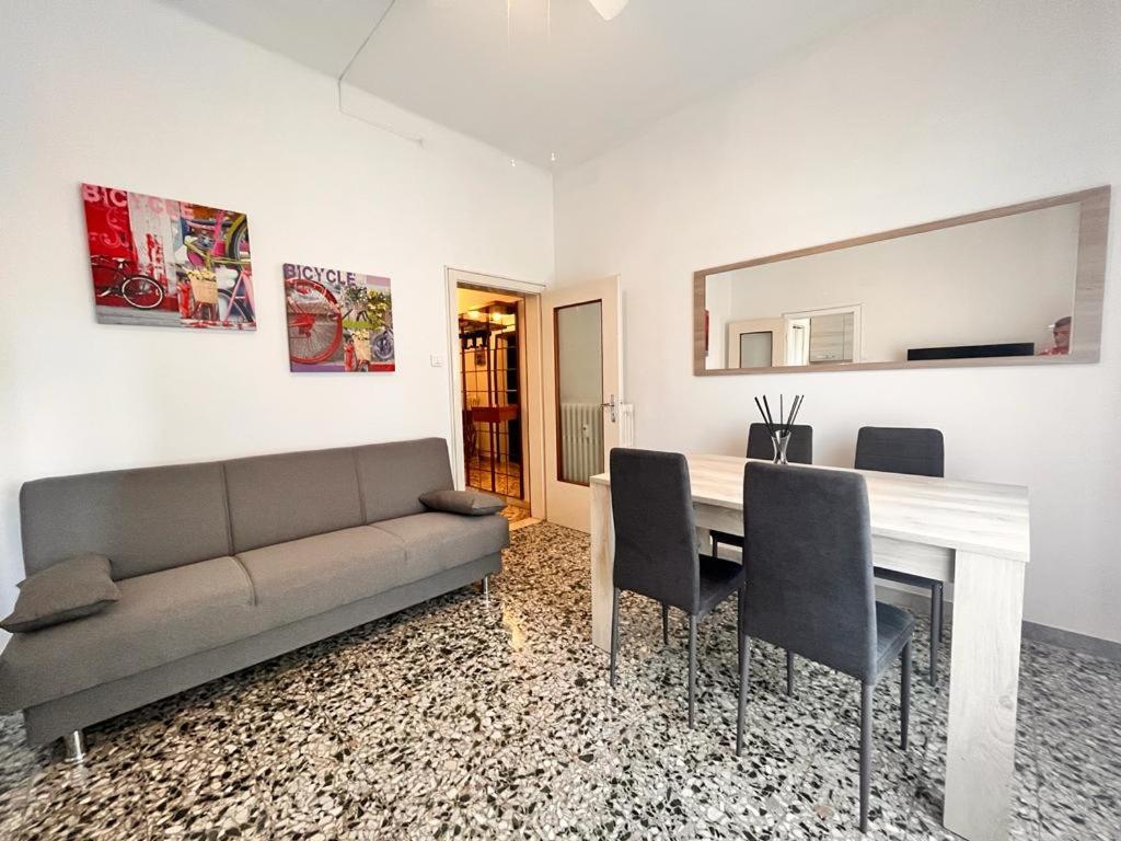 B&B San Giuseppe Moscati Bologna Exteriör bild